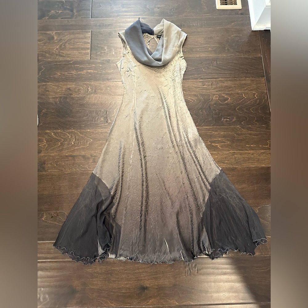 Stunning textured olive dress with shawl collar, Size S